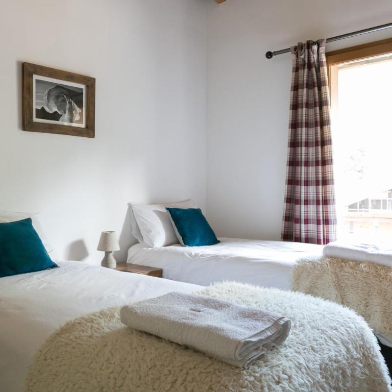 Chalet Marmotte M1 Penthouse for 8 - Superior Apartment - 55