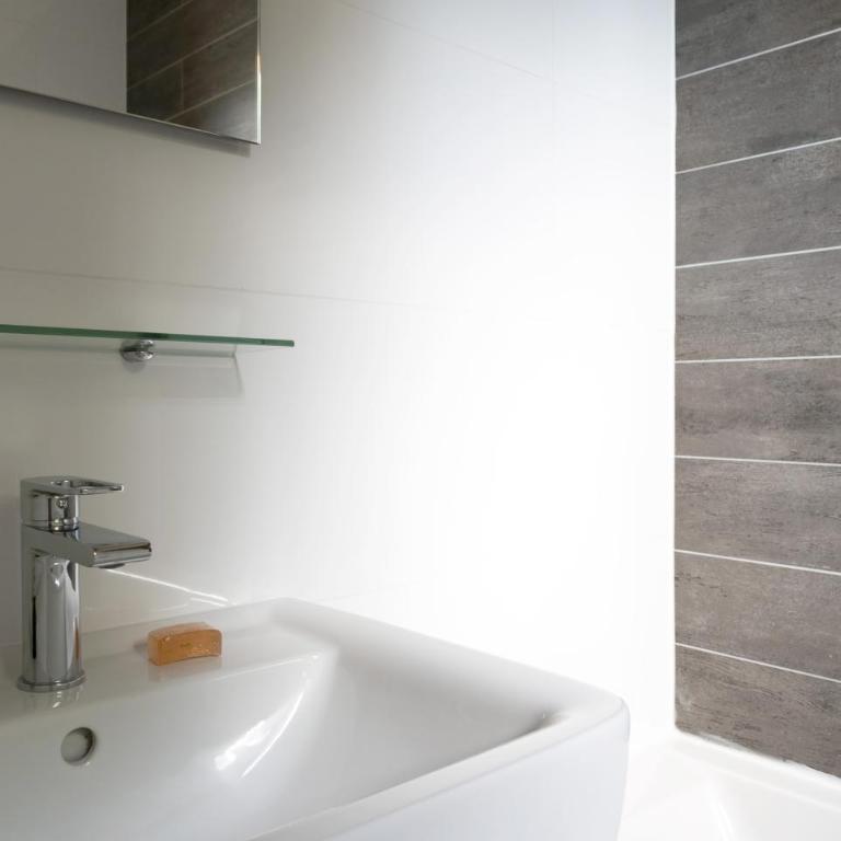 Chalet Marmotte M1 Penthouse for 8 - Superior Apartment - 32