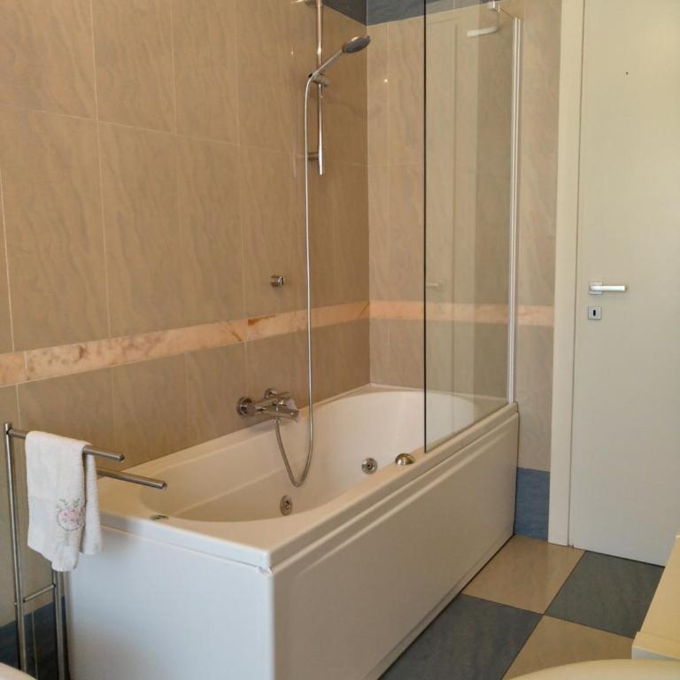 POST A POST - Appartamento con 1 Camera da Letto - 17