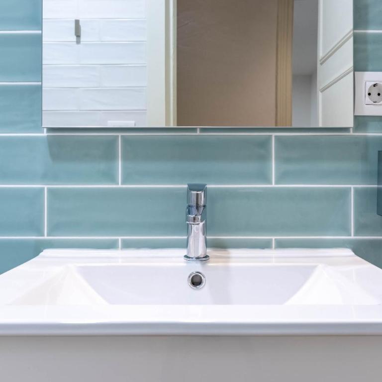 CENTRAL by Kyosai - Three-Bedroom Apartment - 17