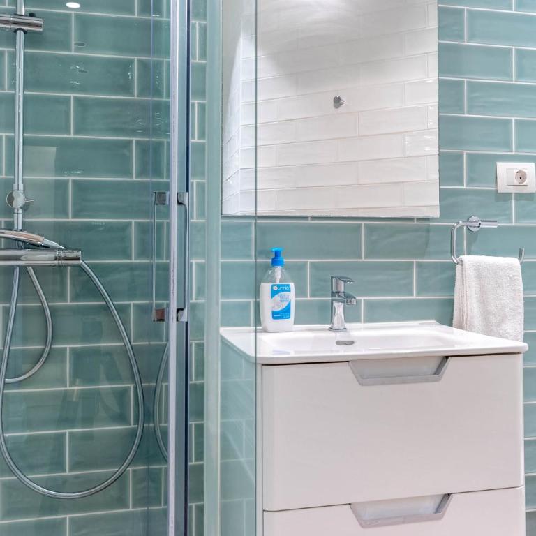 CENTRAL by Kyosai - Three-Bedroom Apartment - 27