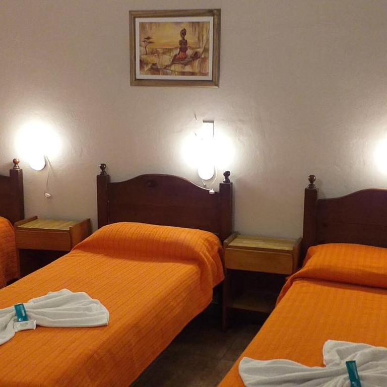 Hotel Avellino - Habitación Triple - 1