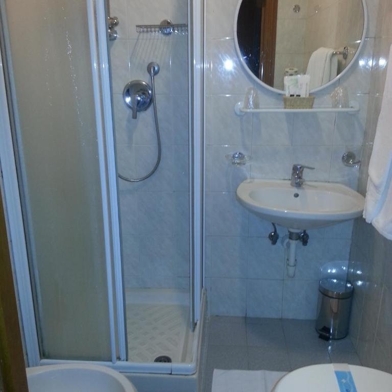 Hotel Teti - Chambre Double ou Lits Jumeaux - 17