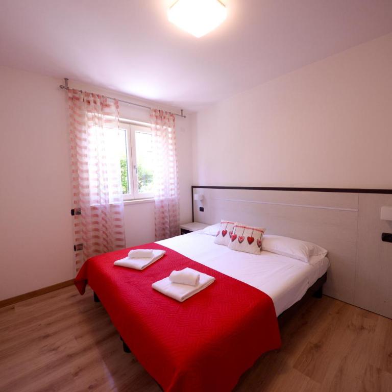 1Dest - Private Garden In Paradise - Appartamento con 2 Camere da Letto e Giardino - 33