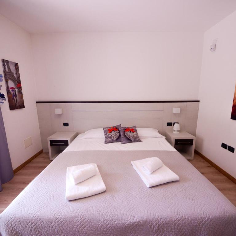 1Dest - Private Garden In Paradise - Appartamento con 2 Camere da Letto e Giardino - 39