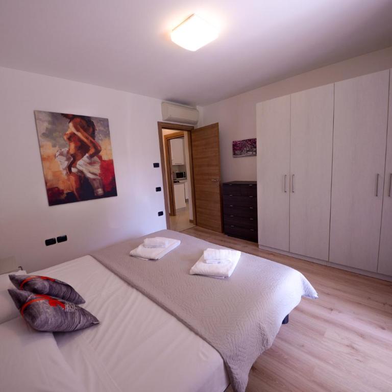 1Dest - Private Garden In Paradise - Appartamento con 2 Camere da Letto e Giardino - 41