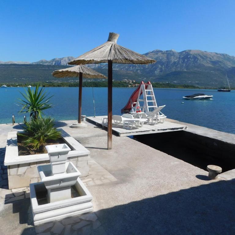 Apartments Klakor - Comfort Studio with Terrace and Sea View - 14