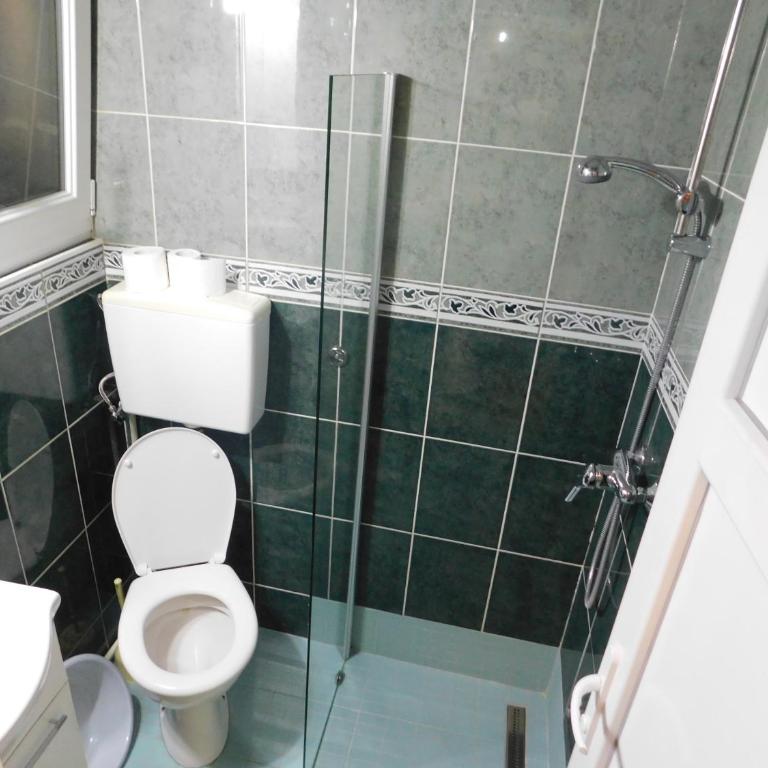 Apartments Klakor - Studio with Terrace and Sea View - 5