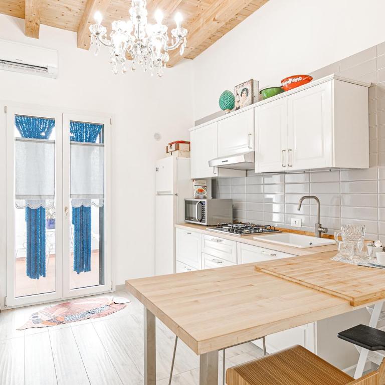 GuestHost - Palazzo dei Normanni Stylish Apartment - Appartamento - 4