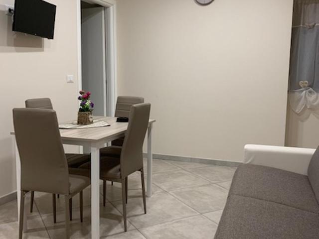 Casa Ferdinandea - One-Bedroom Apartment with Balcony - 7