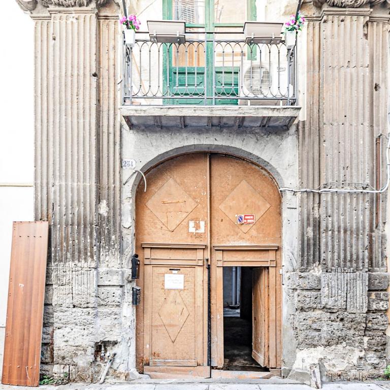 GuestHost - Palazzo dei Normanni Stylish Apartment - Appartamento - 32