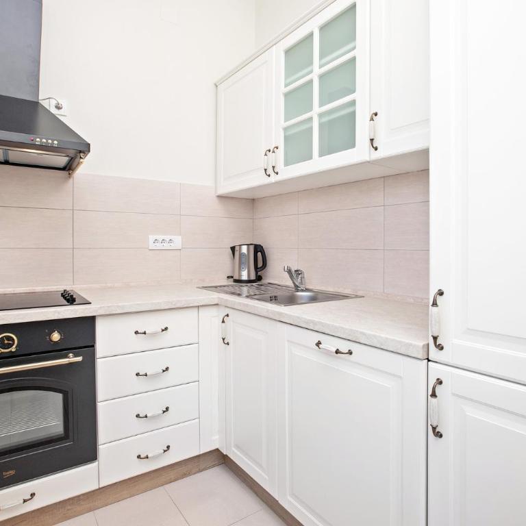Apartments Isja - Apartman sa 2 Spavaće Sobe, Balkonom i Pogledom na More - 13
