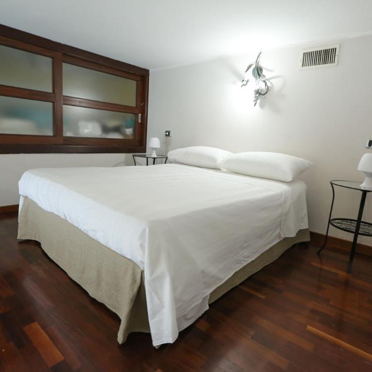 B&B Residenza MALATERRA - Camera Queen Deluxe con 2 Letti Queen-Size - 5