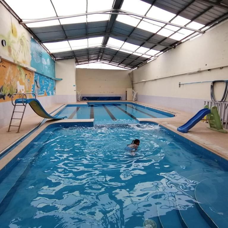 Hostal y Complejo Recreacional La Playita de Monse - Suite Familiar - 19