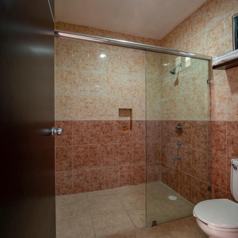 Hotel Embajadores - Double Room with Two Double Beds - 5
