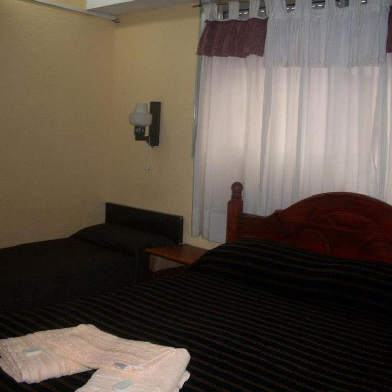 Hotel Royal - Habitación Triple - 1