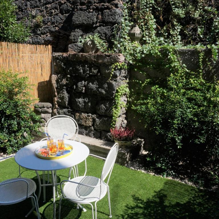 Casa Gisé - Apartment with Garden View - 43