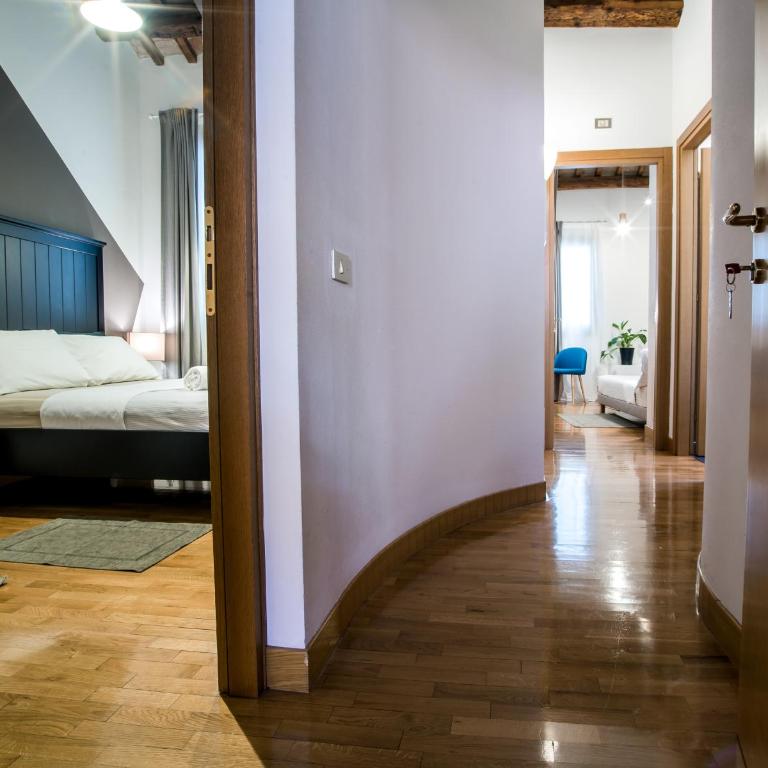 Castelmenardo39 - Camera Familiare - 6