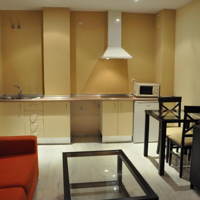 Apartamentos Luxsevilla Palacio - Apartamento - 3