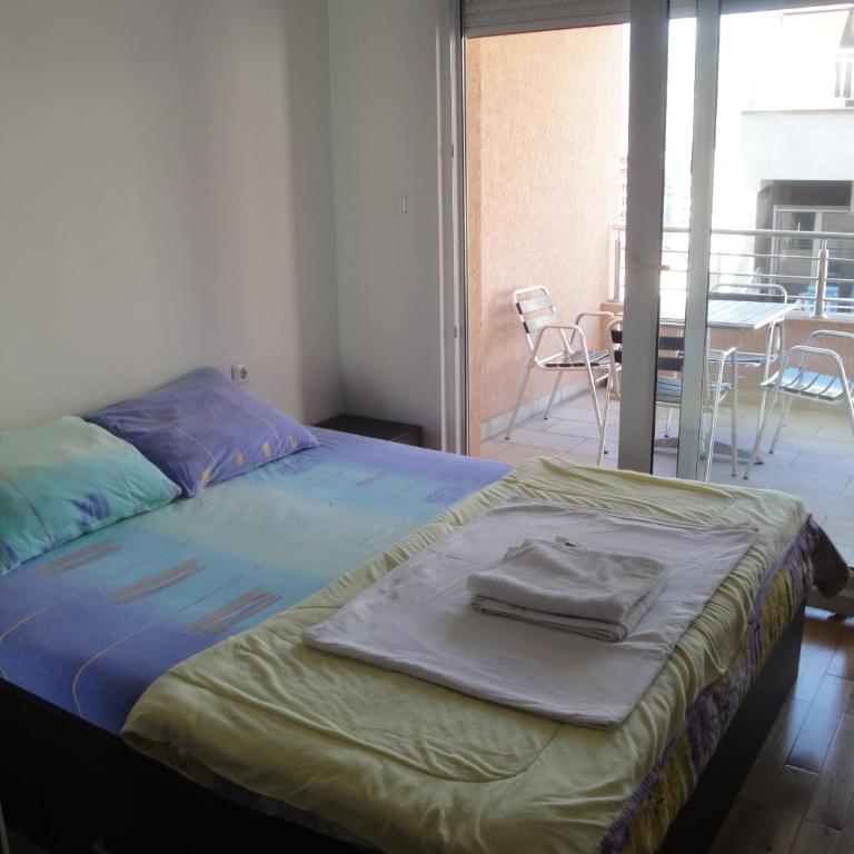 Apartments Budva Center 2 - Apartman sa 1 Spavaćom Sobom i Balkonom - Aneks - 1