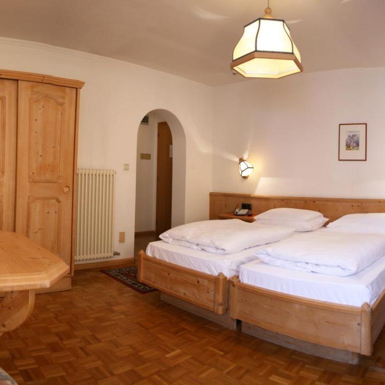 Hotel Dolomiti Madonna - Standard Double or Twin Room - 1