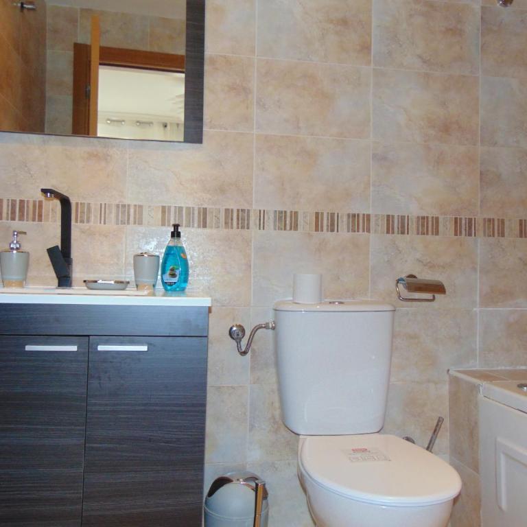 Apartamentos varios con 2 dorm en Marina Dor , la playa de Amplaries 47 , vista lateral al mar - Apartamento de 2 dormitorios - 4