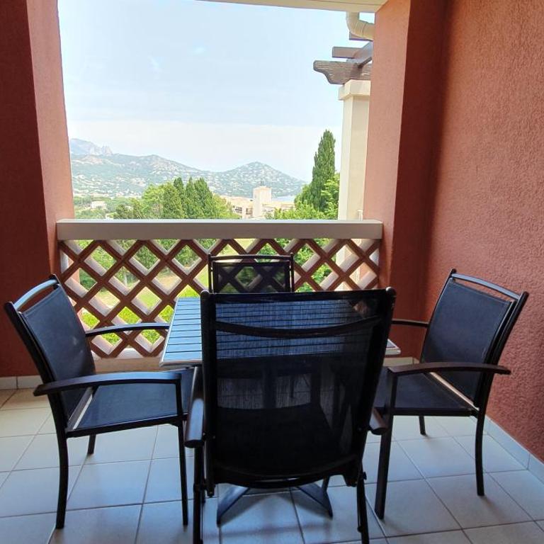 Studio vue mer et Esterel - Appartement 1 Chambre - 30