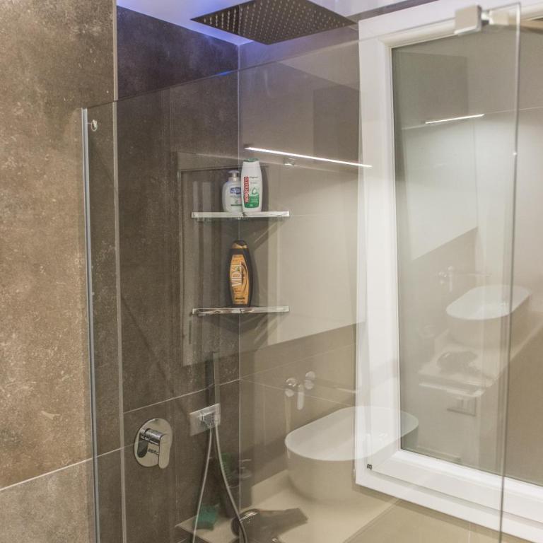 Maison Heloise - One-Bedroom House - 35