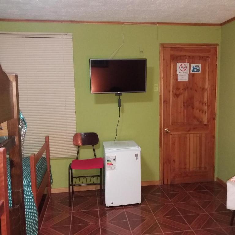 Alojamiento Valle Verde - Habitación Cuádruple con baño privado - 4