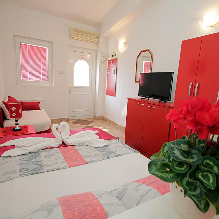 Apartments Kruna Jovanović - Studio sa Terasom - 5