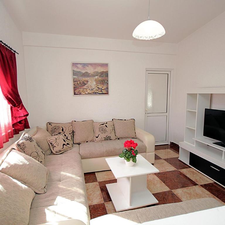 Apartments Kruna Jovanović - Apartman sa 1 Spavaćom Sobom i Balkonom (5 Odraslih Osoba) - 1