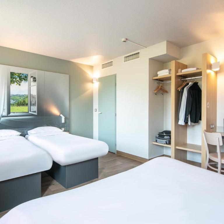 B&B HOTEL Saint Jean De Maurienne - Chambre Quadruple Standard - 4
