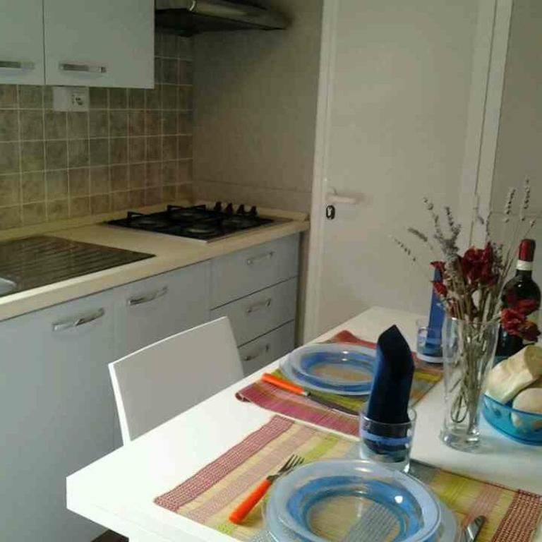 Campeggio Piano Grande - Casa Mobile (4 Adulti) - 12