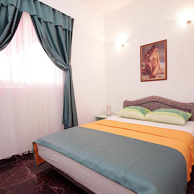 Apartments Kruna Jovanović - Apartman sa 1 Spavaćom Sobom i Pogledom na Vrt - 8