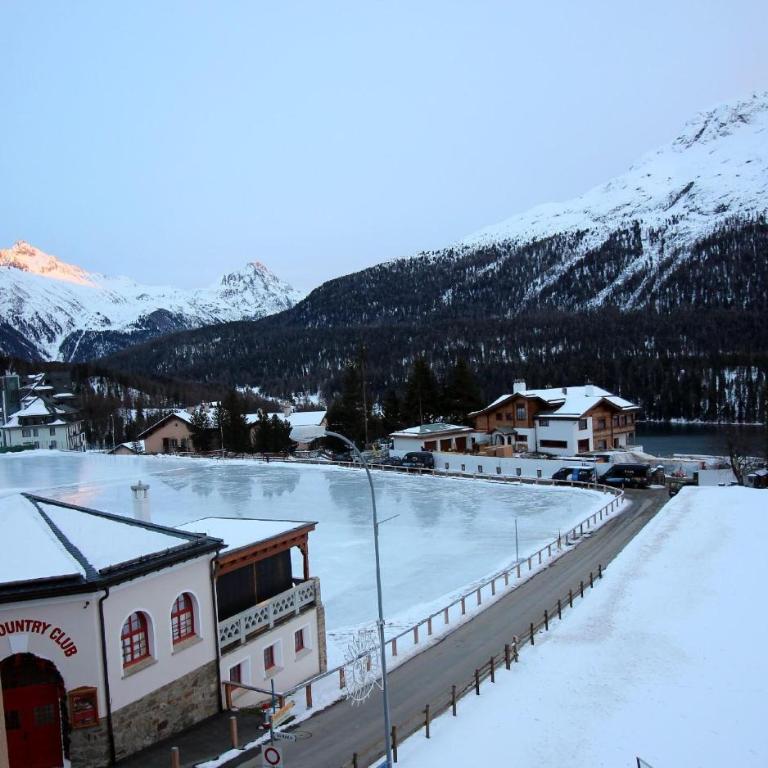 Suot Brattas 21 - Apartment mit Blick auf die Berge - 2