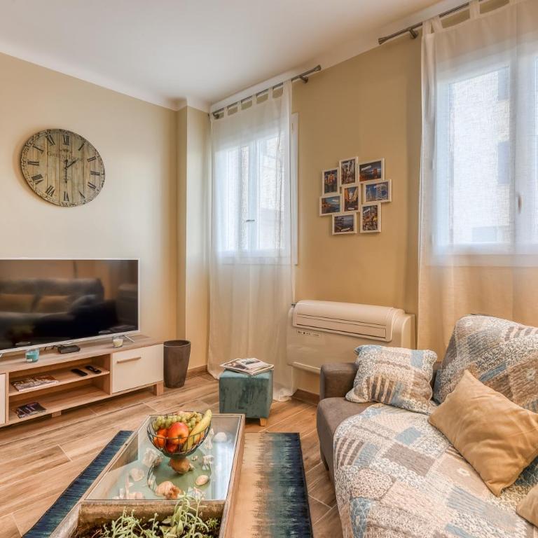 Les Rivages du Soleil- Rivierabookin g-Juan les Pins - Appartement 2 Chambres - 2