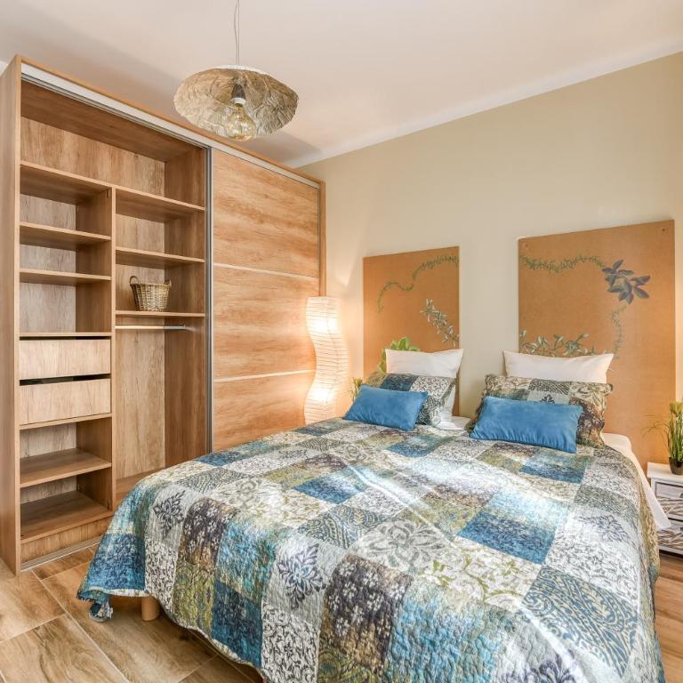 Les Rivages du Soleil- Rivierabookin g-Juan les Pins - Appartement 2 Chambres - 7