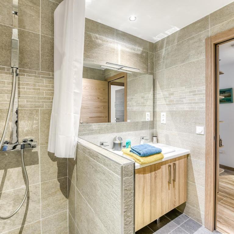 Les Rivages du Soleil- Rivierabookin g-Juan les Pins - Appartement 2 Chambres - 14