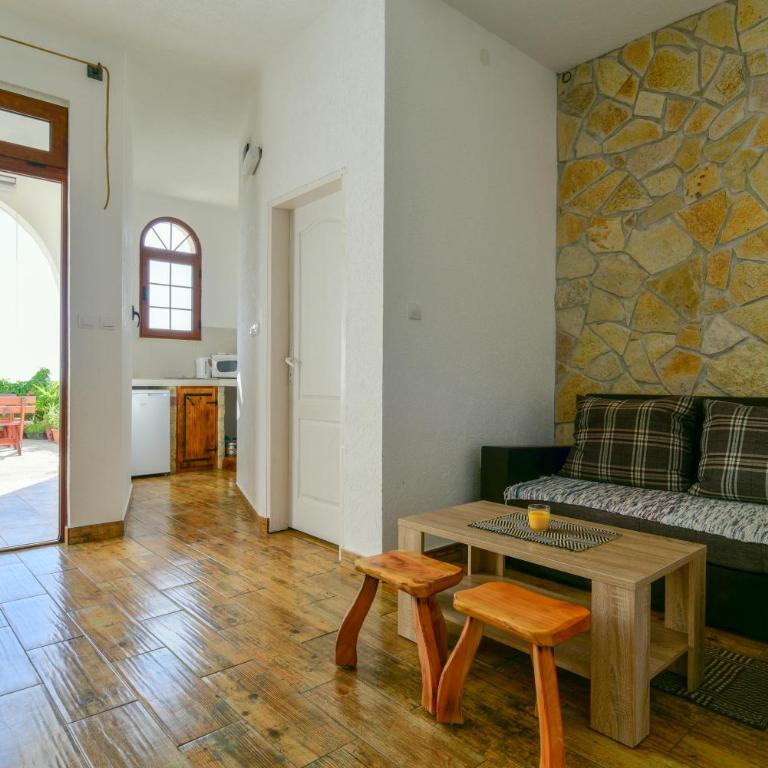 Pataki Guesthouse - Apartman sa 2 Spavaće Sobe i Pogledom na More - 1