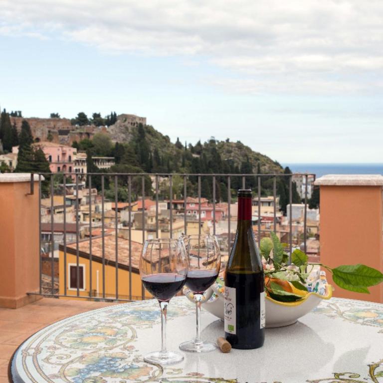 Vilagos Apartments & Loft Taormina - Loft - 1