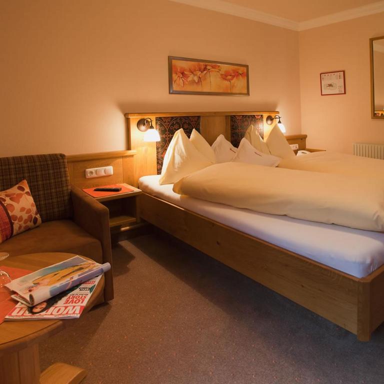 Wellness-Aparthotel Montana - Double Room - 3