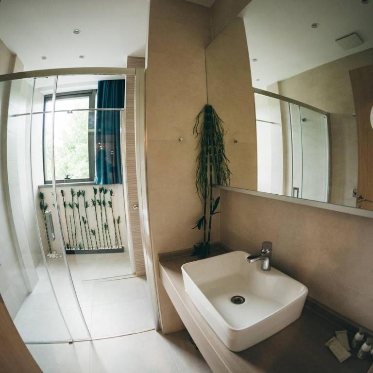 Hotel Verso - Deluxe Room - 7