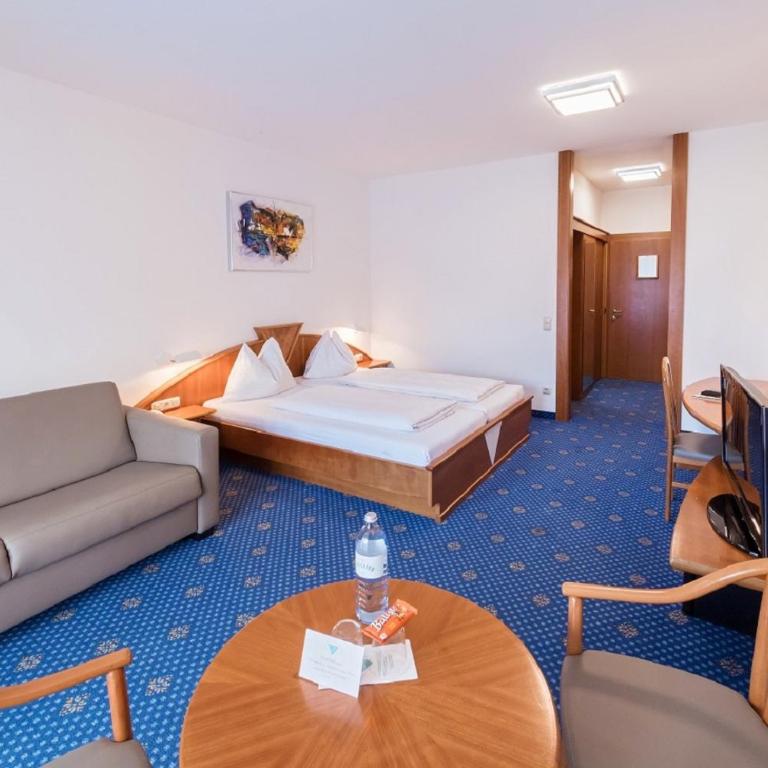 Terrassenhotel Reichmann - Superior Doppelzimmer mit Balkon - 2