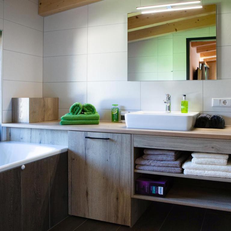 Alp-IN Lodges Kaprun, including Summer Card - Apartment mit 3 Schlafzimmern - 53