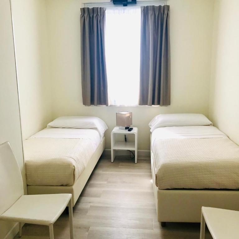 Hotel Aristeo Rimini fronte mare - Suite Panoramica con Vista Mare Laterale - 7