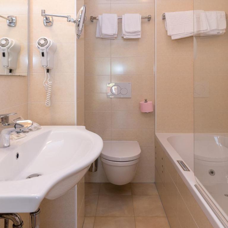 AppartChalet LA RONDULA - 100m from Seceda - Appartamento Deluxe con 5 Camere da Letto - 9