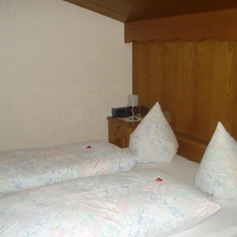 Gästehaus Troppmair - Doppelzimmer mit Balkon - 6