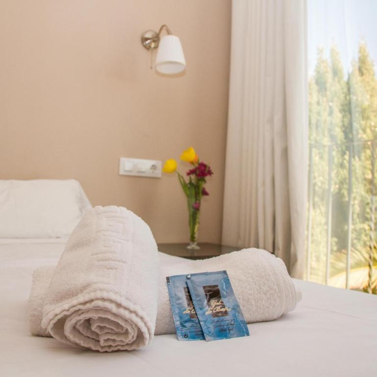 Hostal Gran Sol - Standard Twin Room with Sea View - 6