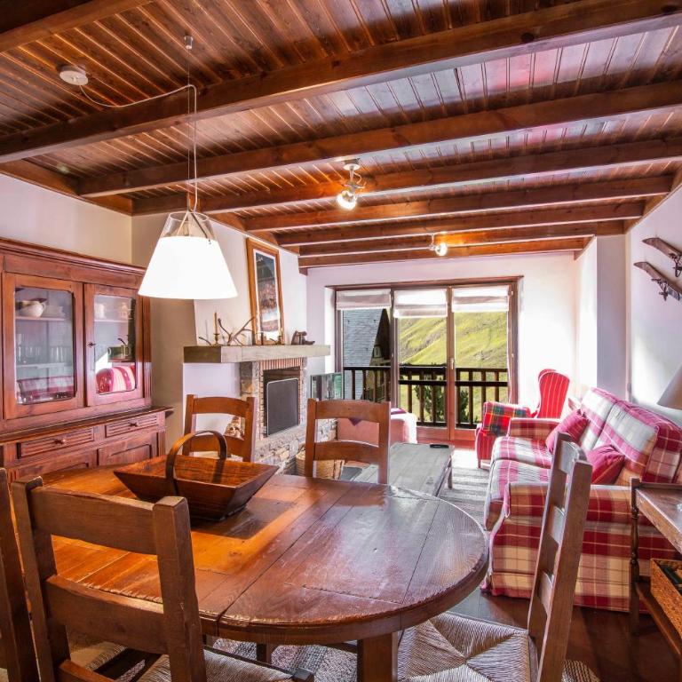 NOGUERA de Alma de Nieve - Two-Bedroom Apartment - 2