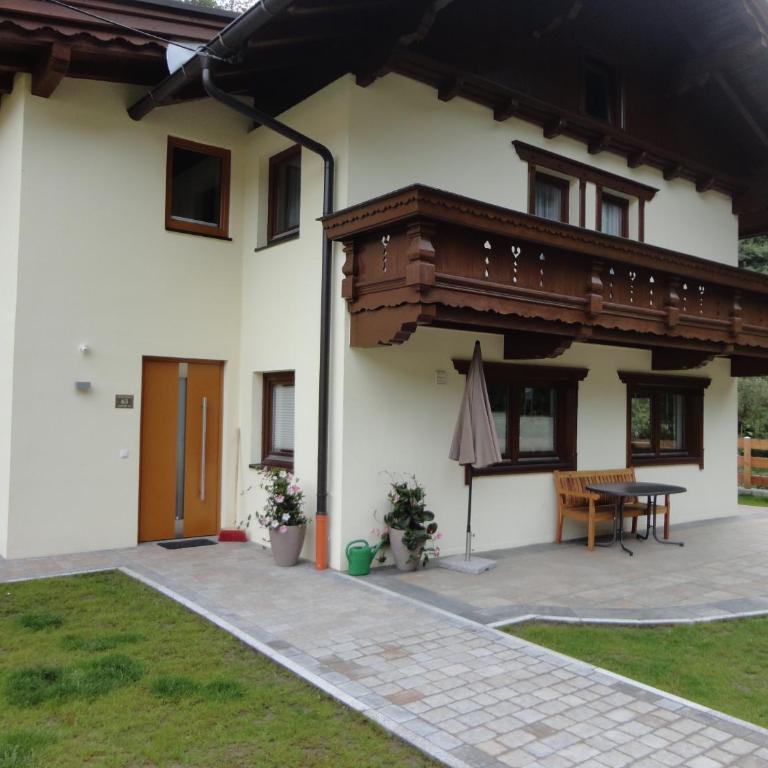 Haus Sageler - Four-Bedroom House - 2